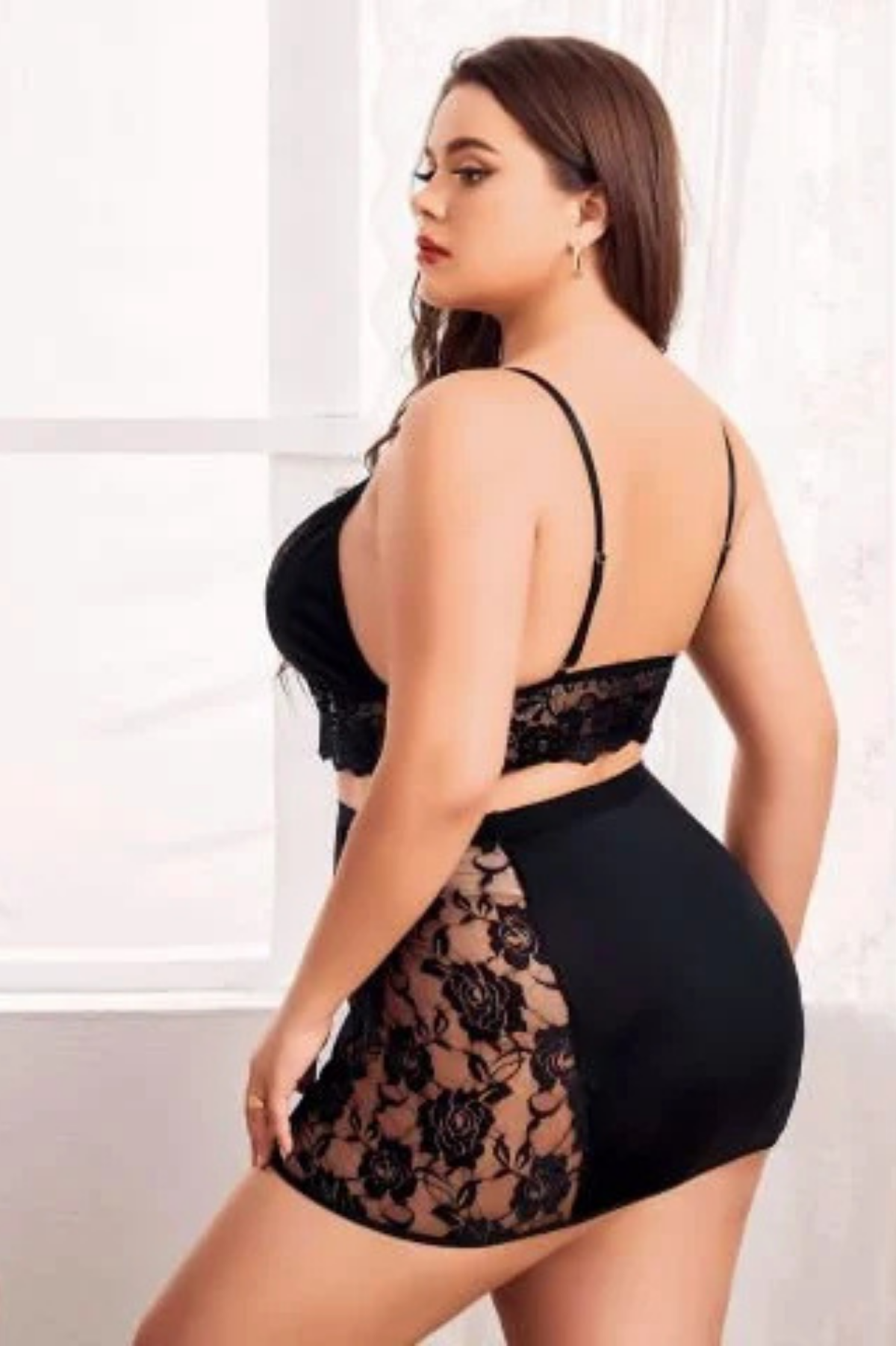 Large Size Black Lace Detail Erotic Set NightLight 3489