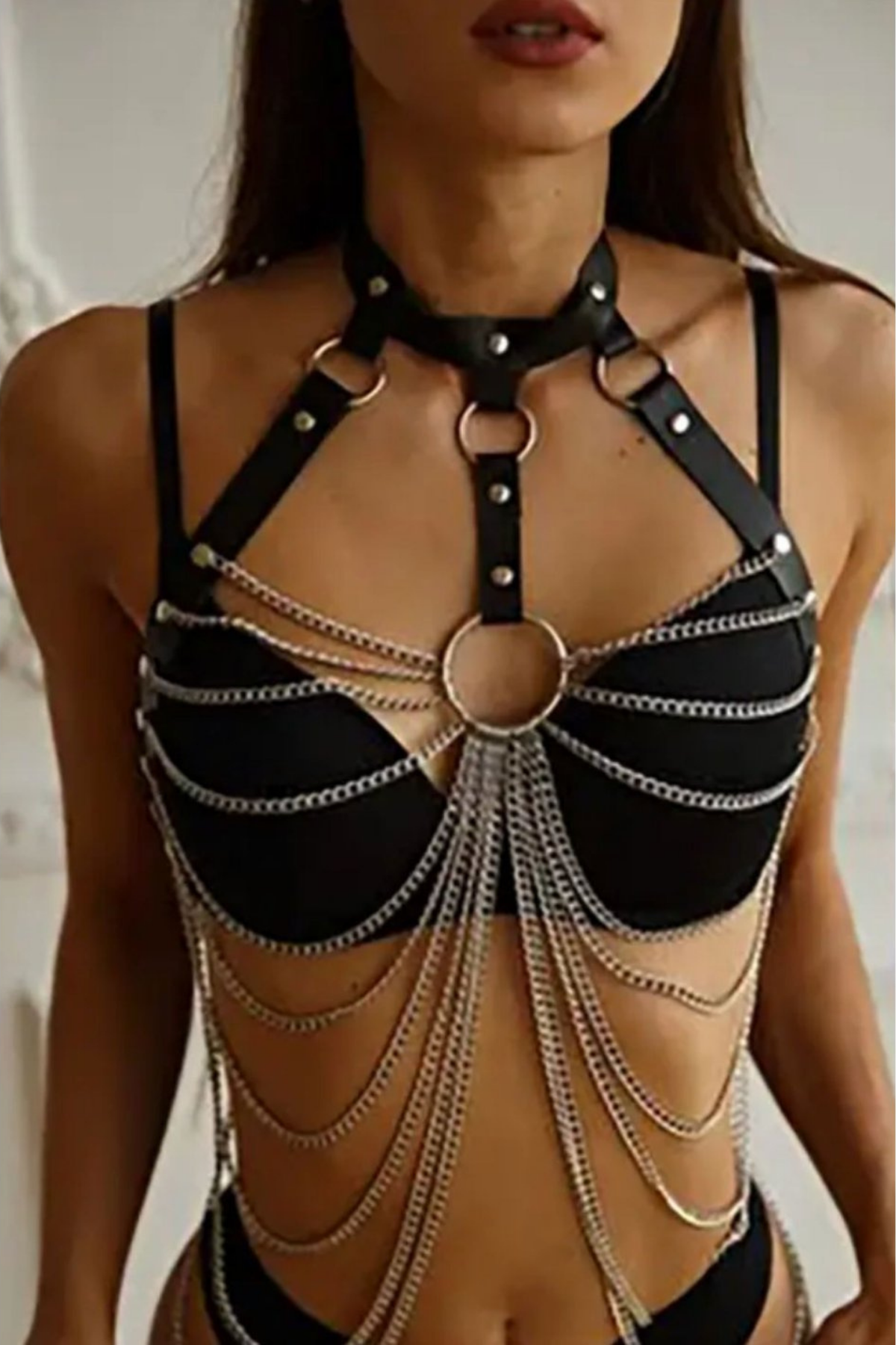 Zincir Detaylı Deri Erotik Harness Takım