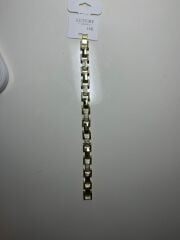 Kare Form Zirkon Taş Detaylı Gold Kaplama Kadın Bileklik – Modern ve Zarif Tasarım