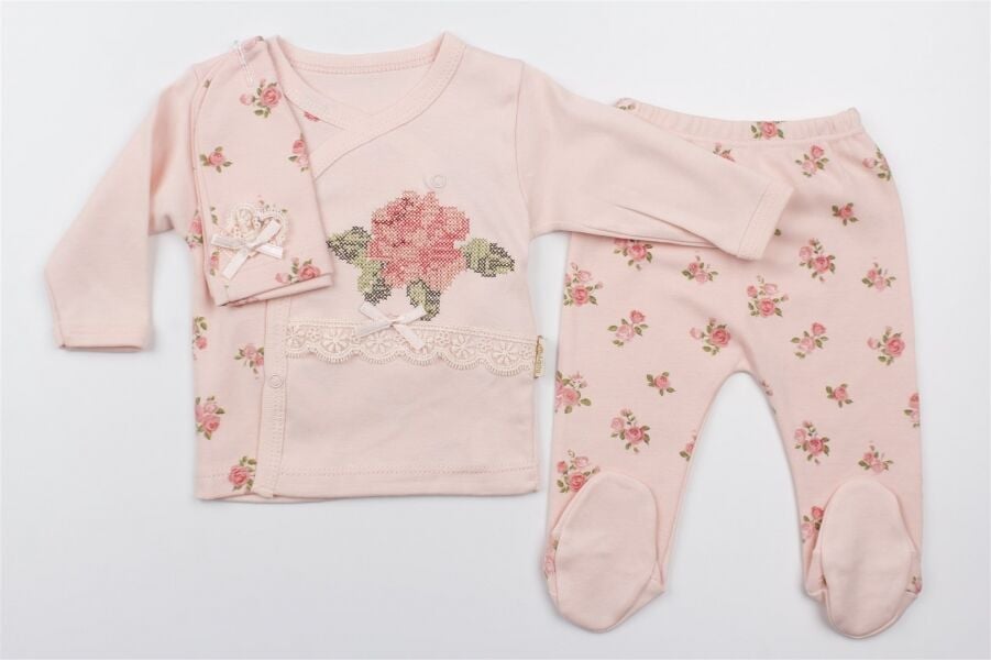 Kız Bebek Pudra Pembe Çiçek Desenli Dantelli 3’lü Takım – Zarif ve Yumuşacık Pamuk Kumaş 0883