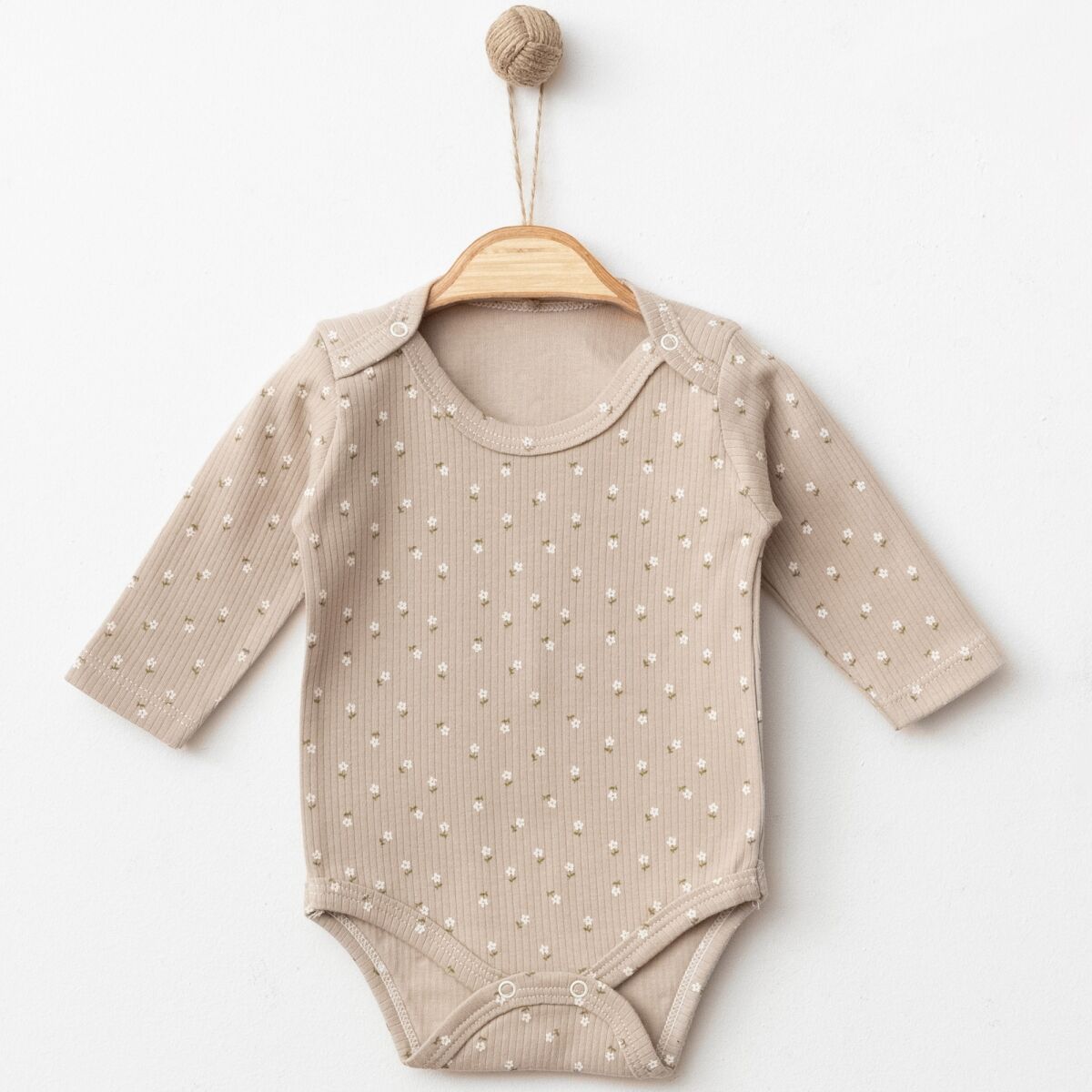 Çiçek Desenli Kabartmalı Uzun Kollu Yumuşak Bebek Badi – 0-3 Ay – 3-6 Ay – 6-9 Ay – 9-12 Ay