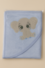 Fil Nakışlı Bebek Bornoz Havlusu – Yumuşak Kumaş, Kapüşonlu, Pembe Mavi Seçenekli