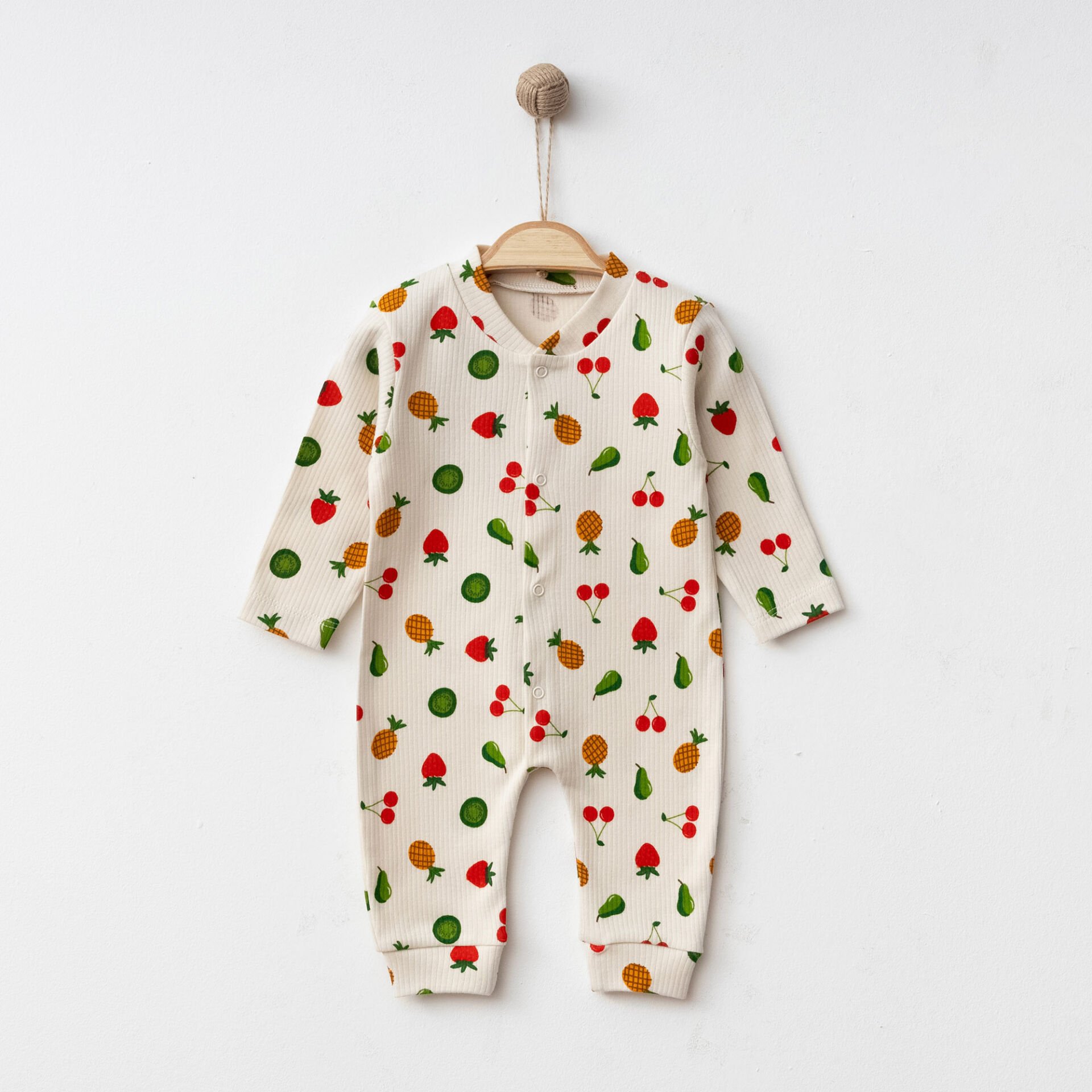 Meyve Desenli Kabartmalı Yumuşak Bebek Tulum – 0-2 Ay – 2-4 Ay – 4-6 Ay