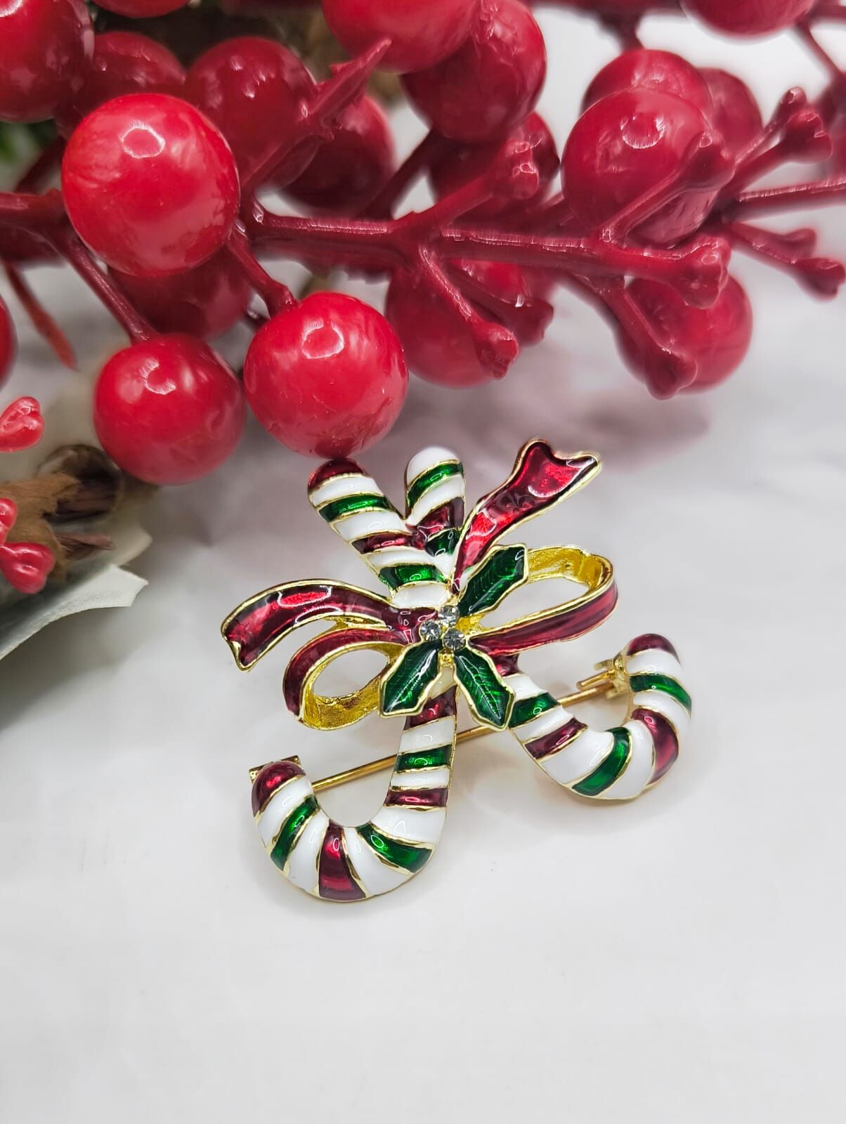 Yılbaşı Şeker Kamışı Broş – Renkli Enamel Gold Noel Broşu