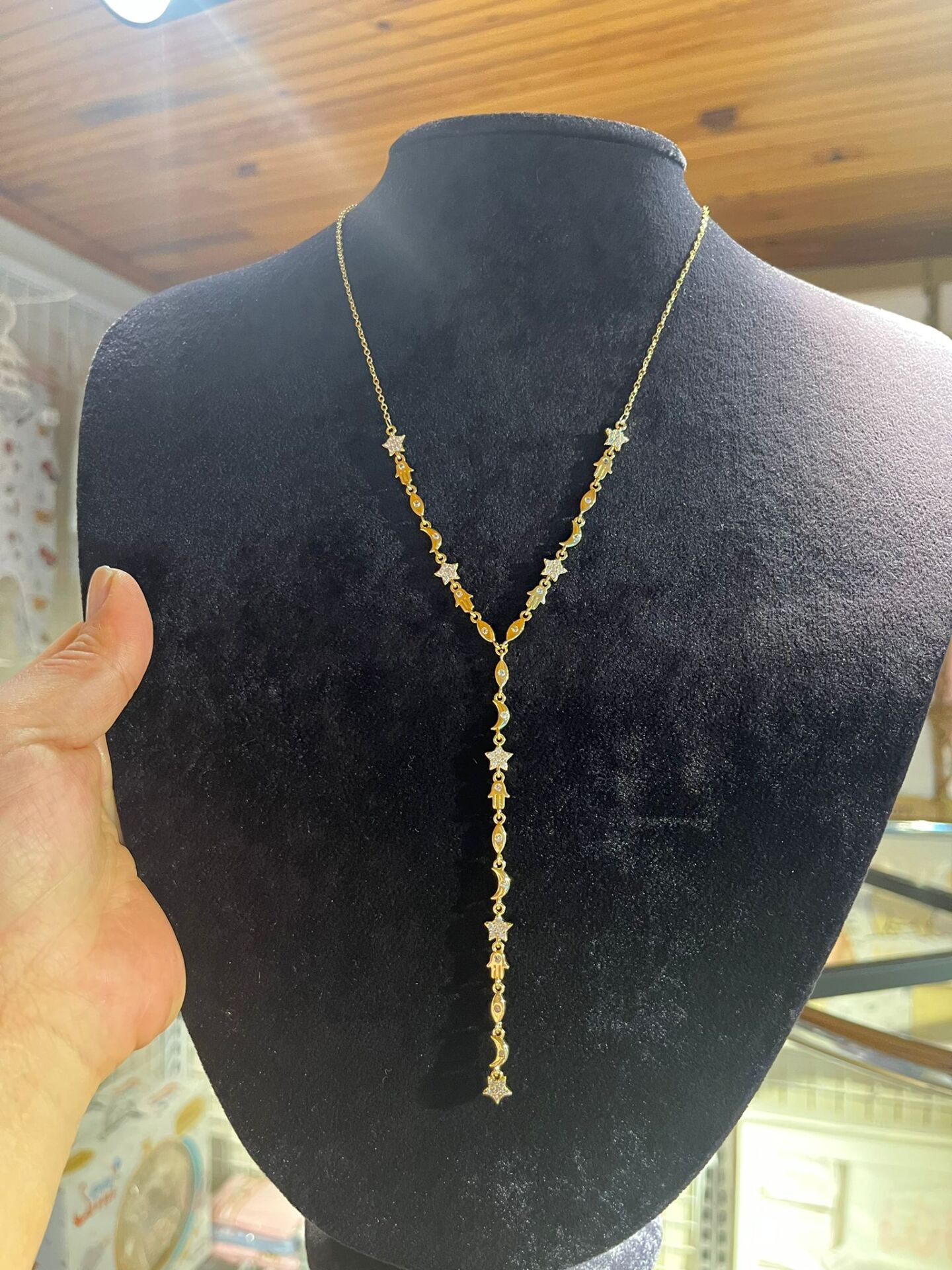 Gold Şans Figürlü Zincir Kolye – Ay Yıldız, Nazar Gözü ve Fatma Eli Detaylı Özel Tasarım Y KOLYE