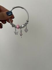 Silver Charm Detaylı Çelik Bilezik – Taç & Balerin & Çiçek Figürlü Şık Tasarım