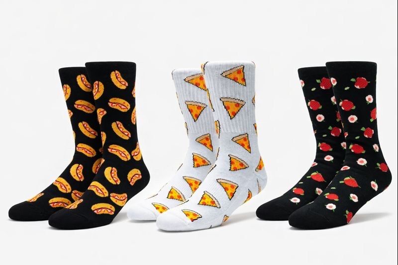 3’lü Desenli Unisex Çorap Seti Pizza Hot Dog Çilek Desenli Soket Çorap 36-40 numara ile uyumludur